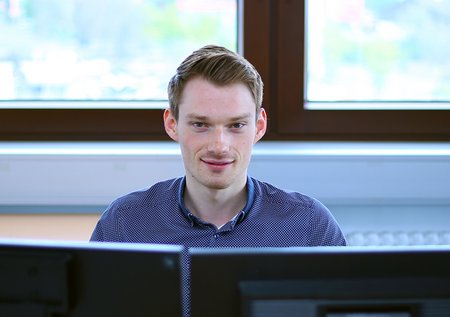 Niklas Dürr, Controlling